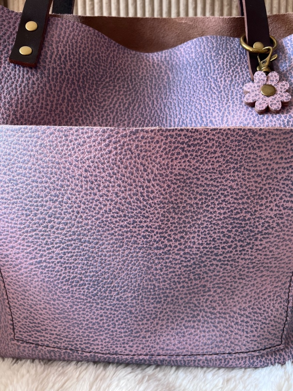 UNICORN - Portland Leather Medium Tote Bag in Lilac. Excellent condition!!~ - Picture 2 of 9